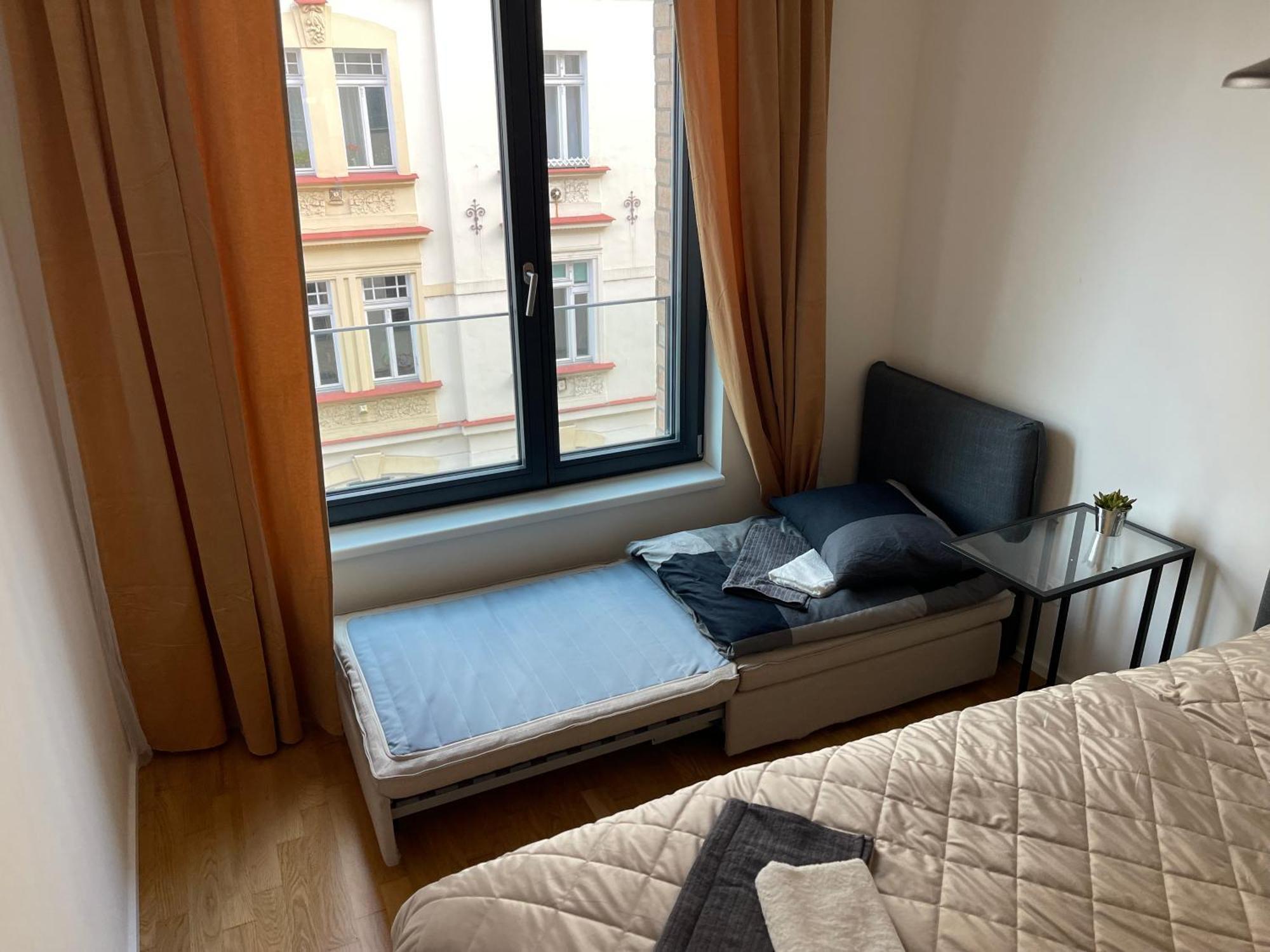 Apartment 4 Room, 2 Bath, Parking Praag Buitenkant foto